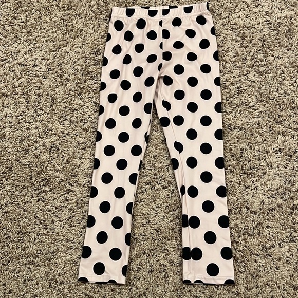 Girls size 4/5T light pink/apricot tie around neck blouse and polka dot pants - Picture 5 of 5